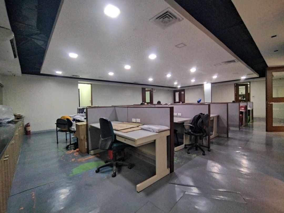 Strata 2000 Ortigas Center 250 sqm furnished office space for rent ...