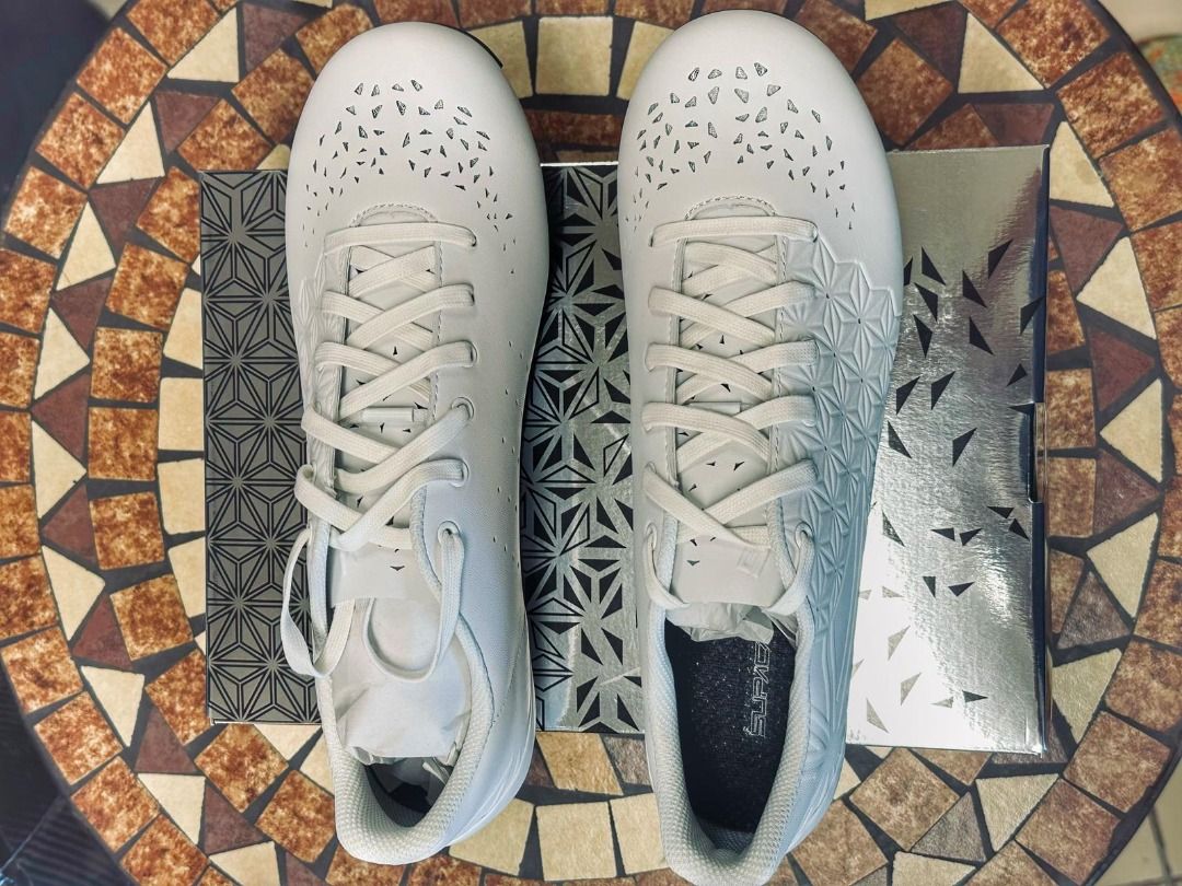 スパカズ Supacaz Suave Road Shoe - White [Supacaz] Suave Road Shoe