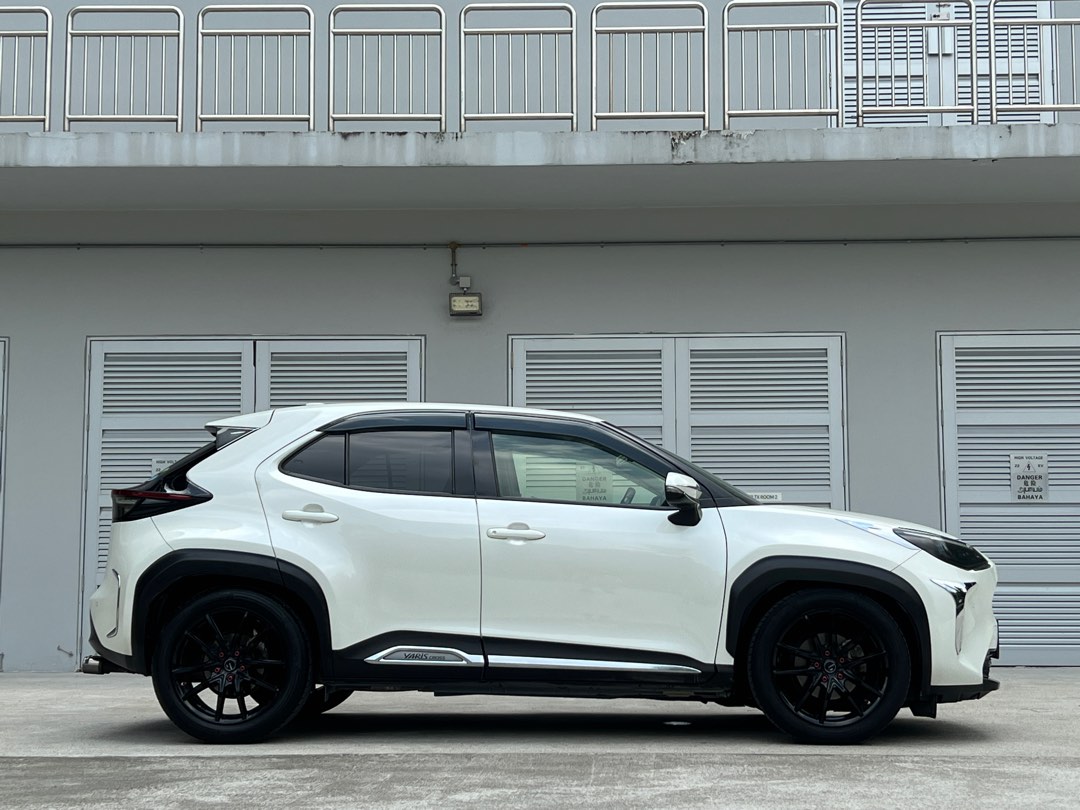 Toyota Yaris Cross Hybrid 1.5 G (A) (Category: Used Cars) located in Singapore. Submitted by OnlyCarsSG (Listing ID 1371694419, Image 3). Description: 🔥🔥 $500 DRIVEAWAY PROMO 🔥🔥 ⚡️⚡️ FROM $1,000 MONTHLY ⚡️⚡️ ❌ No Admin Fees / Charges ❌ ✅ Loan Approval in 1-2 Days ✅ ‼️ Contact Me For More Info ‼️ ☎️ 80403130 - Jeremy ☎️ ‼️ COMPLIMENTARY ‼️ ⚙️ 10 Years Engine & Gearbox Warranty! 🛠 Engine Oil Servicing Package! 📄 Road Tax & Insurance! ✨ Polish