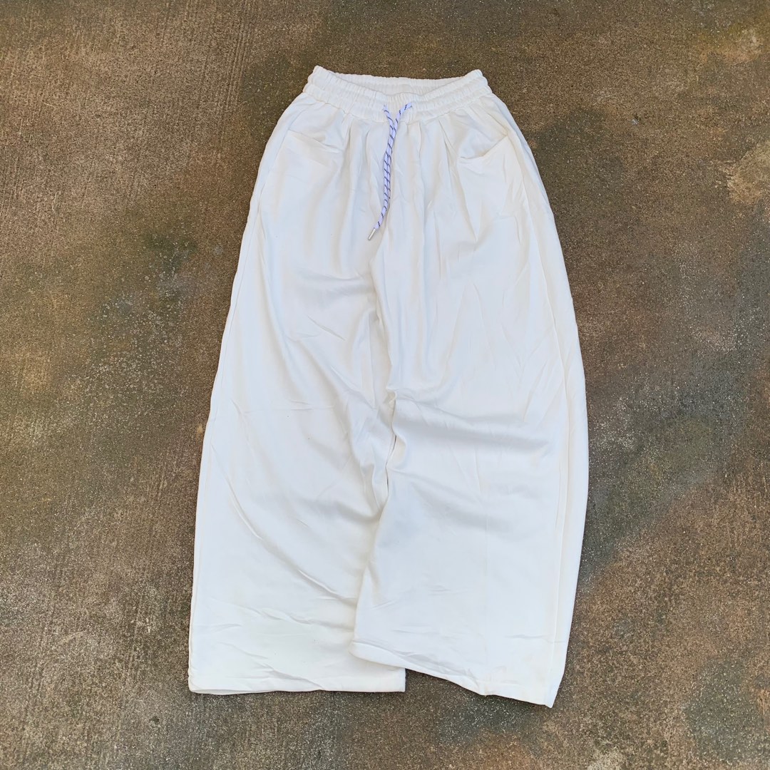 Baggy White Plain Outerwear