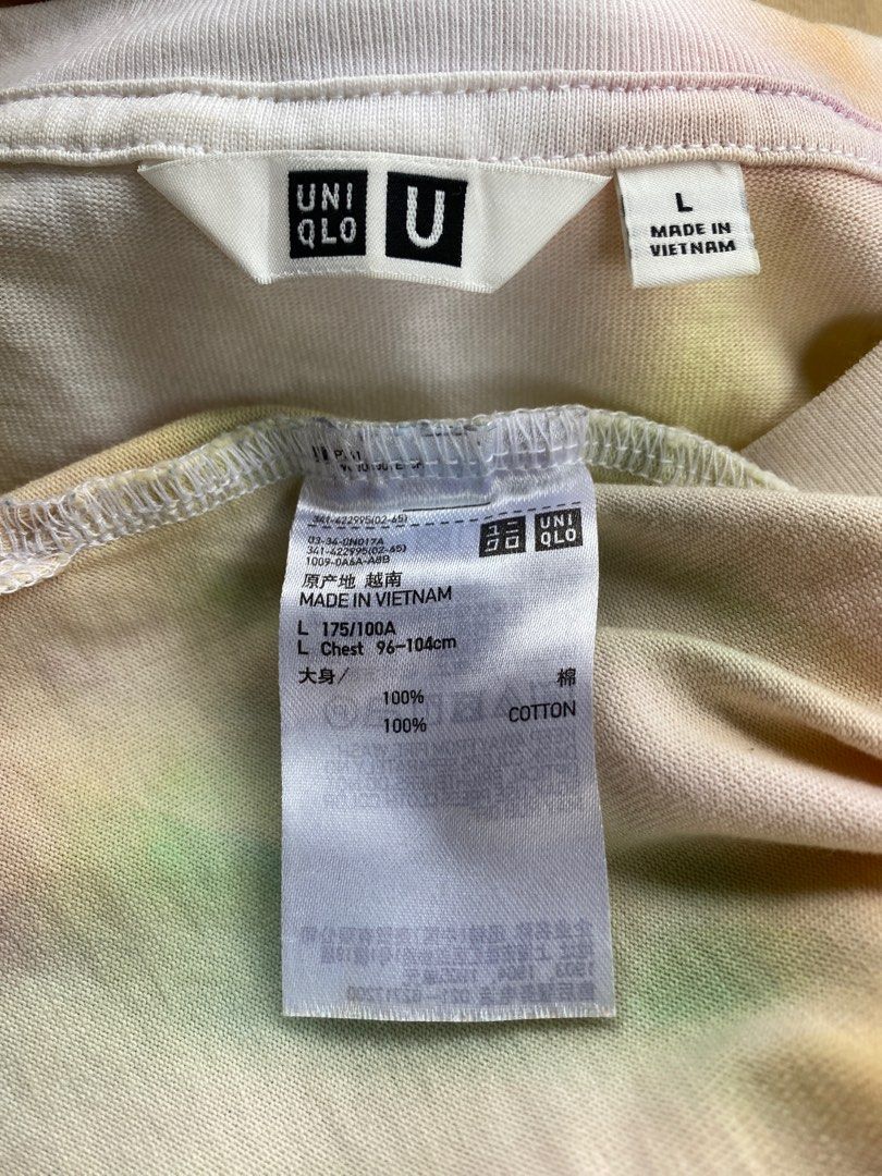 Uniqlo Tie Dye Pocket Tee (Category: Shirts) located in Samal. Submitted by regbos26 (Listing ID 1371632646, Image 3). Description: UNIQLO Super HQ! Like new Ready to wear na M-L.