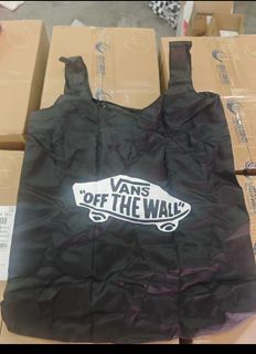 (Category: ) located in . Submitted by thriftlet (Listing ID 1371724033, Image 1). Description: .
