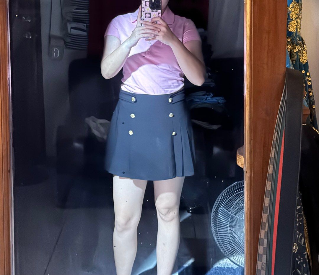 Zara black Skort (Category: Shorts) located in Bulacan. Submitted by henlooo03 (Listing ID 1371232495, Image 3). Description: Zara skort 28-39 Length 14.5.