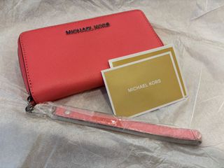 （分類：）位於 。 由 ariel0a0 提交（商品編號 1371745294，圖片 1）。簡介： 。