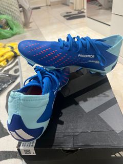 (Category: ) located in . Submitted by freeshoes22 (Listing ID 1371838814, Image 1). Description: .