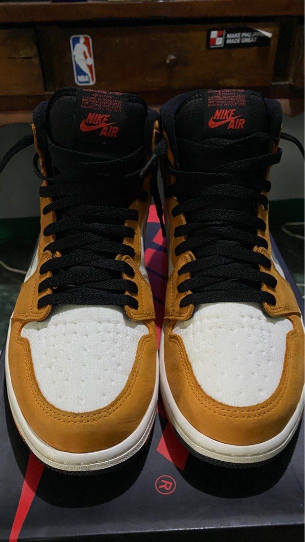 AIR JORDAN 1 ELEMENT - Light Curry Size 11 (Category: Sneakers) located in San Juan City. Submitted by tochieee (Listing ID 1371799233, Image 2). Description: AIR JORDAN 1 ELEMENT - Light Curry Size 11 100% ORIGINAL Twice Used only No heal drag No issue With free leather lace RFS: hindi na nagagamit (Decluttering) North Caloocan Area (meet up or lalamove).