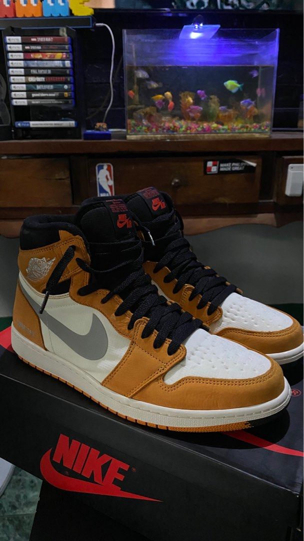 AIR JORDAN 1 ELEMENT - Light Curry Size 11 (Category: Sneakers) located in San Juan City. Submitted by tochieee (Listing ID 1371799233, Image 1). Description: AIR JORDAN 1 ELEMENT - Light Curry Size 11 100% ORIGINAL Twice Used only No heal drag No issue With free leather lace RFS: hindi na nagagamit (Decluttering) North Caloocan Area (meet up or lalamove).