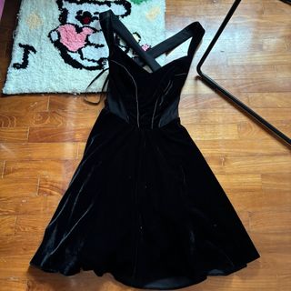 (Category: ) located in . Submitted by jclosetttt (Listing ID 1371825609, Image 1). Description: .