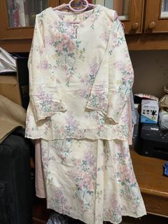 (Category: ) located in . Submitted by preloved.misstiny (Listing ID 1371861495, Image 1). Description: .