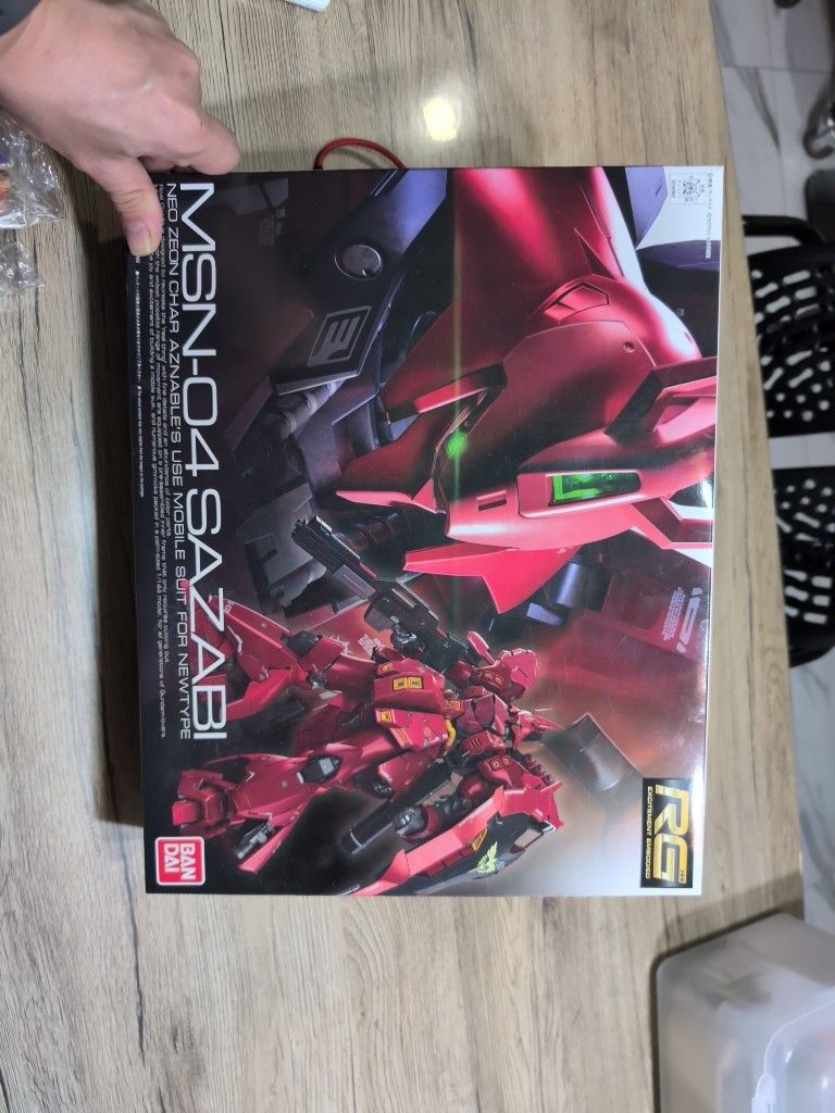 Bandai RG 1/144 MSN-04 Sazabi Model Kit (Category: Gundam Model Kits) located in Singapore. Submitted by ykleeu (Listing ID 1371865793, Image 1). Description: Hey there! Check out this awesome Bandai RG 1/144 MSN-04 Sazabi model kit! It's a Real Grade kit, so you know it's got great detail and articulation. The box is in perfect condition, so you know it's brand new. This is a must-have for any Gundam fan or model kit enthusiast. Get ready to bui