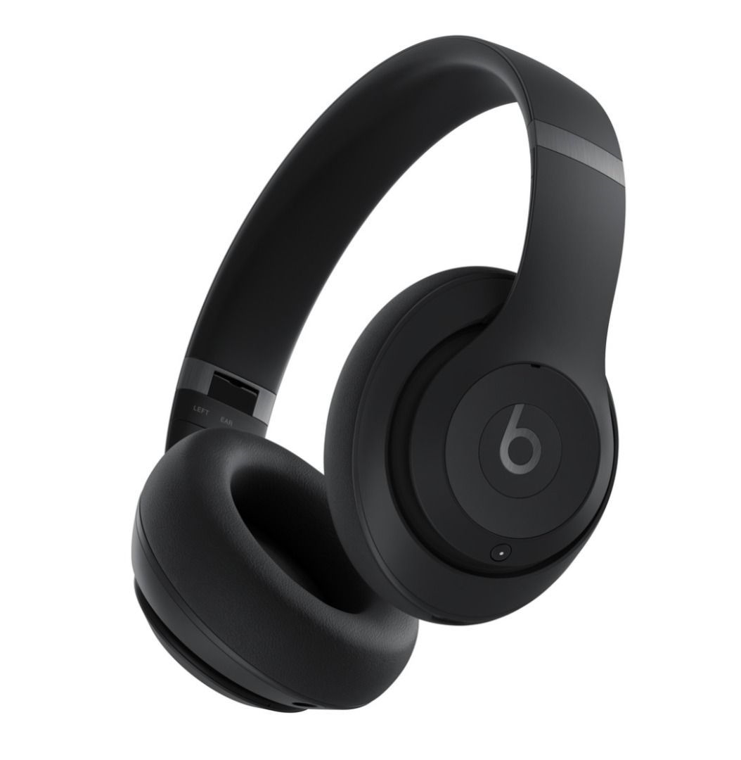 Beats Studio Pro Wireless Headphones (Category: Headphones & Headsets) located in Singapore. Submitted by spwggle (Listing ID 1371780027, Image 2). Description: BNIB Beats Studio Pro Wireless Headphones in black. Never been used, just open box to check. For more details: https://www.apple.com/sg/shop/product/MQTP3PA/A/beats-studio-pro-wireless-headphones-black?fnode=d36f873ac494981b3bc4a037c9d3ab07a481dd2dda8b8e4fb07697beca071a8759bf0d76ec9d06b0d