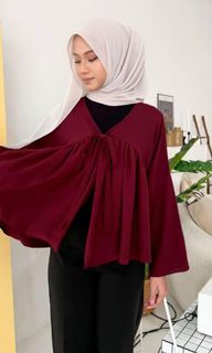 (Category: ) located in . Submitted by timeslesswardrobe (Listing ID 1371868419, Image 1). Description: .