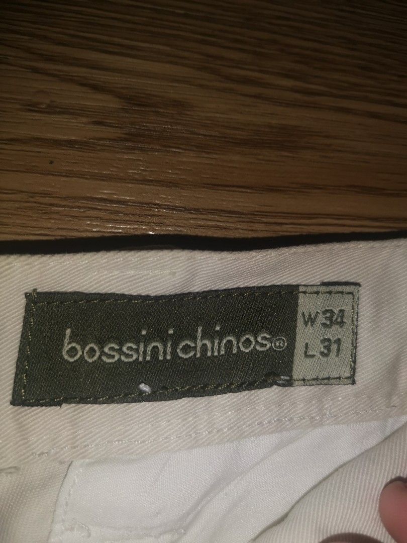 BAGGY CHINOS (Category: Trousers) located in Quezon City. Submitted by aaapanda1131221 (Listing ID 1371887132, Image 2). Description: Waistline and length written on the pictures Leg whole: 23 Loose fit.