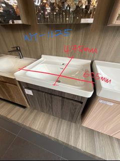 (Category: ) located in . Submitted by minimomi (Listing ID 1371732091, Image 1). Description: .