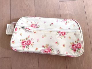 （分類：）位於 。 由 michelles99998 提交（商品編號 1371778724，圖片 1）。簡介： 。