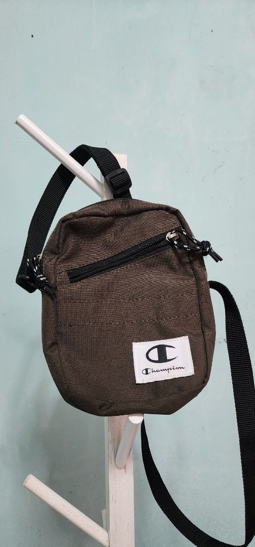 champion black logo sling bag (Category: Sling Bags) located in Makati City. Submitted by un.dcdd (Listing ID 1371734750, Image 2). Description: champion sling bag black logo bought it from japan 1000 nego lalamove or meetup bgc.