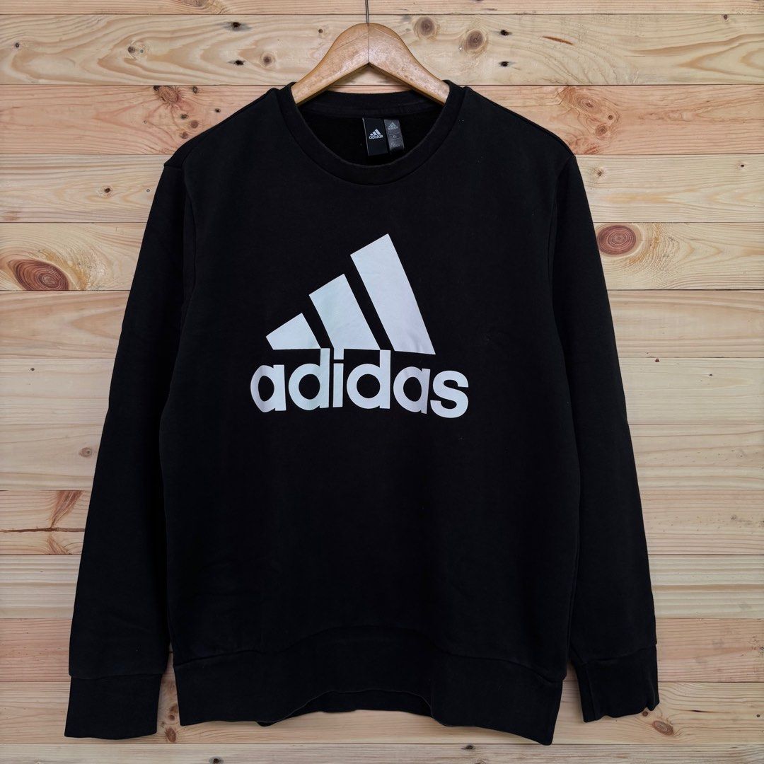 Crewneck Hoodie Adidas Essentials Big Logo Originals Second Very Good  Condition Untuk Pria Wanita
