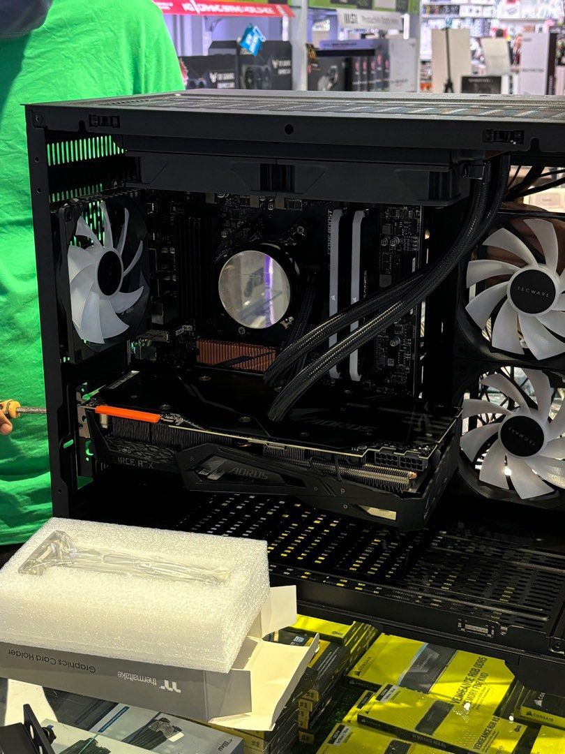 Full set Custom Gaming PC (PC + monitor 24inch + monitor arm ...