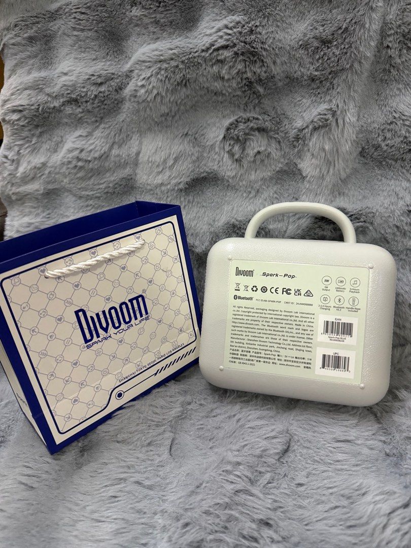 Divoom speaker (Category: Soundbars, Speakers & Amplifiers) located in Makati City. Submitted by melissa12345 (Listing ID 1371878365, Image 3). Description: Brand new.