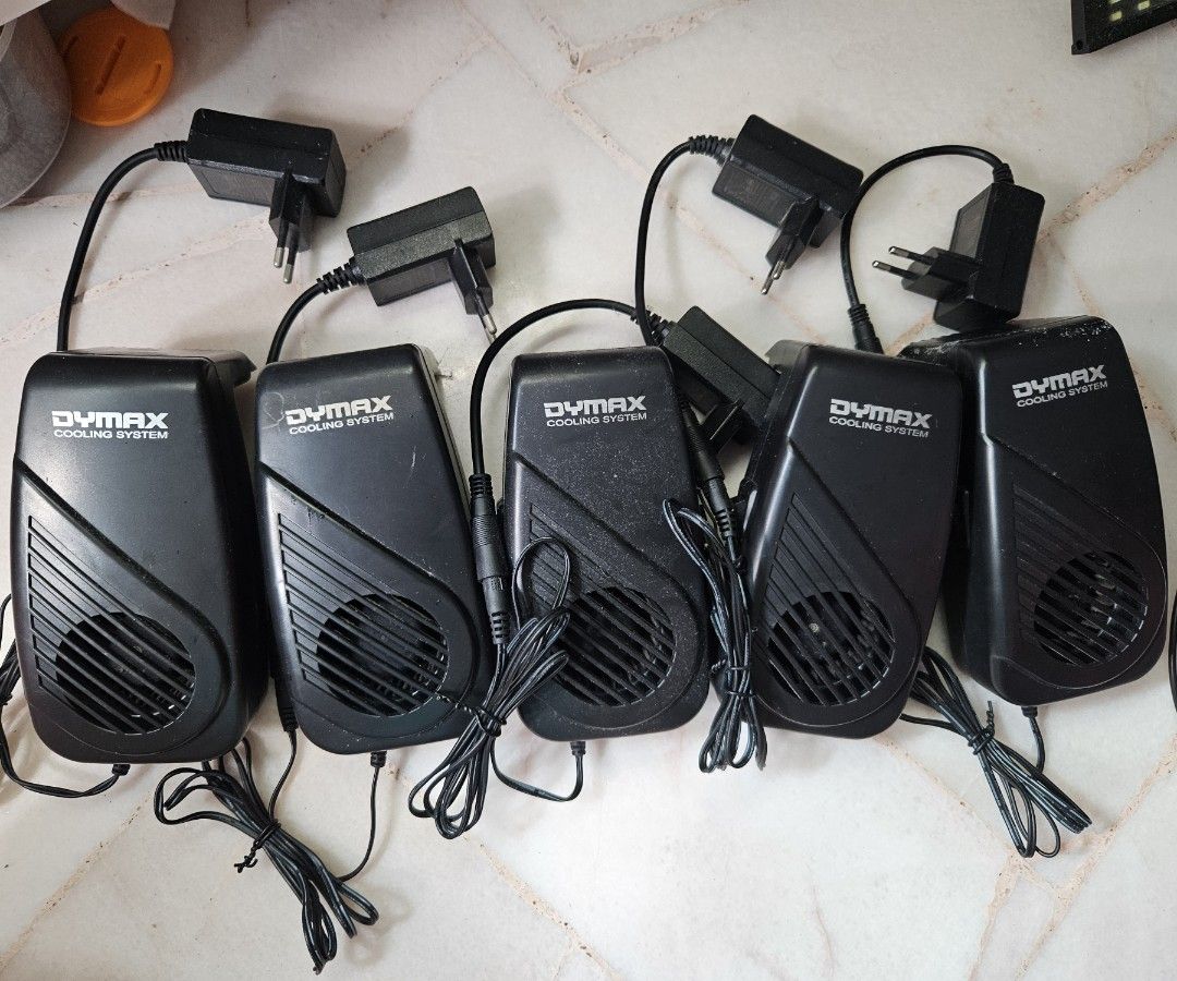 Dymax W5 and W8 Fans (Category: Homes & Other Pet Accessories) located in Singapore. Submitted by timlow84 (Listing ID 1371775905, Image 2). Description: Dymax W5 (Small): 1 unit at $5/piece Dymax W8 (Large) : 5 units at $10/piece.