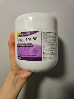 Emollient 500g 購自英國 Bell's Healthcare Liquid paraffin 皮膚保濕 潤滑霜64194529789569110
