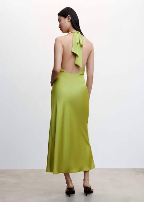 For RENT: Mango Draped Neck Satin Dress (Category: Dresses) located in Quezon City. Submitted by bagelll18 (Listing ID 1371801461, Image 3). Description: Size 0 Material is Satin with Lining Lime Color Great for formal events💖 For rent: Php 1,500.00 for 2days (48hours) inclusive of dry cleaning fee Additional Php 500.00 per day Plus refundable Security deposit of Php 3,000.00 Dress is currently brand new with tags .