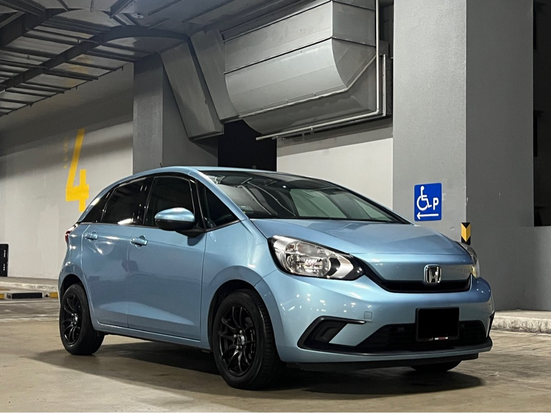 (Category: ) located in . Submitted by OnlyCarsSG (Listing ID 1371883484, Image 1). Description: .