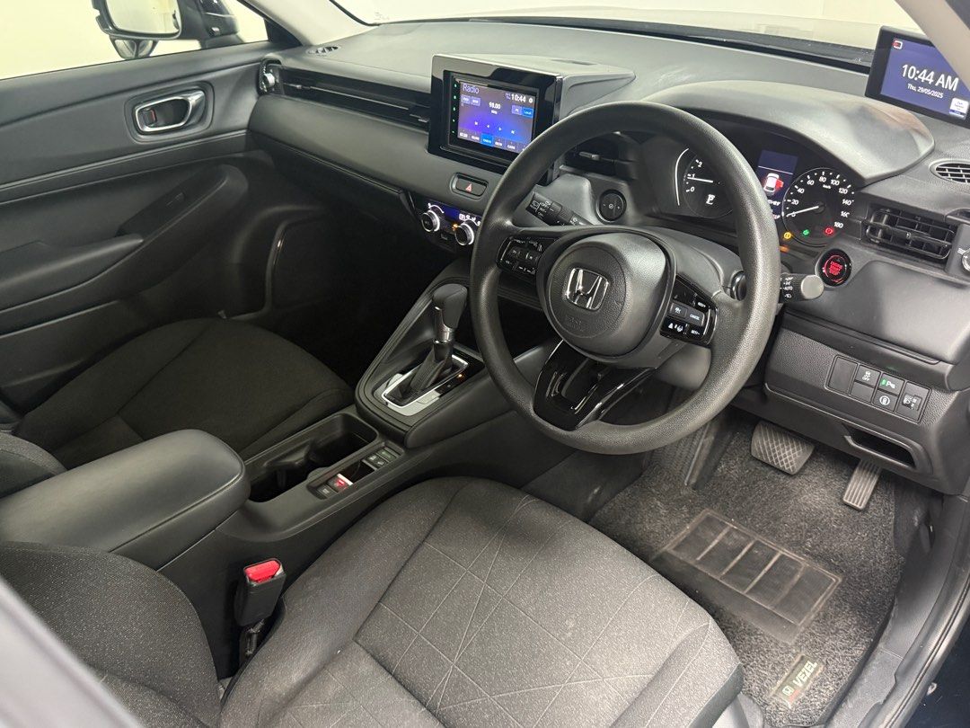 Honda Vezel 1.5 G (A)62872682289410113