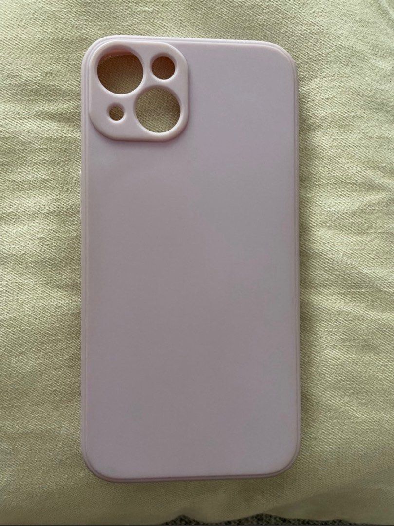 Iphone 13 case (Category: Cases & Sleeves) located in Singapore. Submitted by kafkakatze (Listing ID 1371776821, Image 1). Description: iPhone 13 soft case Lilac colour Fixed price .