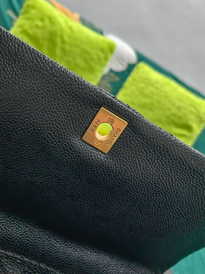Japan Surplus Caviar coco CC (Category: Luxury Bags & Wallets) located in Cebu City. Submitted by erlacoleccion (Listing ID 1371897247, Image 2). Description: japan Surplus Genuine Caviar leather Coded.