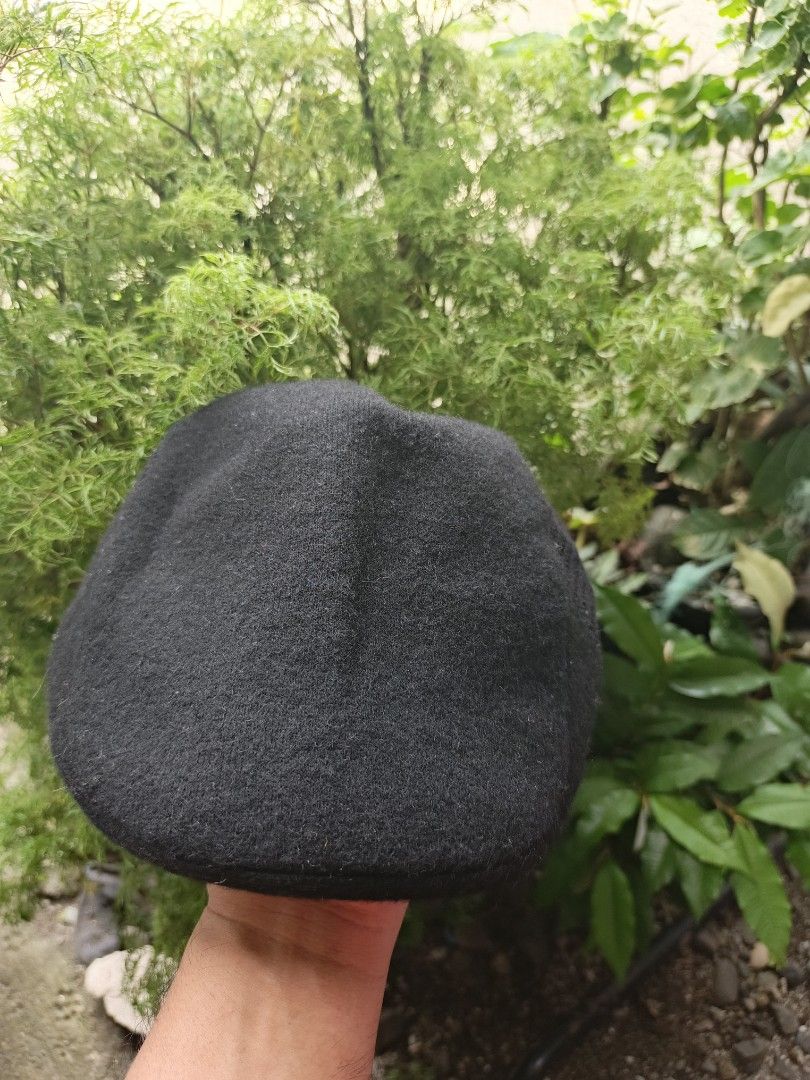KANGOL BERET (Category: Caps & Hats) located in Real. Submitted by raphy2019 (Listing ID 1371781263, Image 2). Description: .