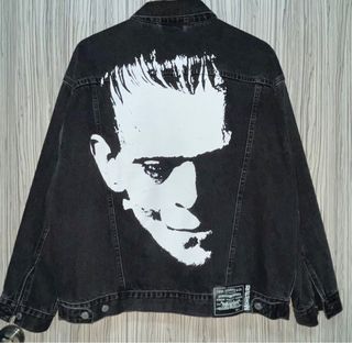 (Category: ) located in . Submitted by berpreloved01 (Listing ID 1371896147, Image 1). Description: .