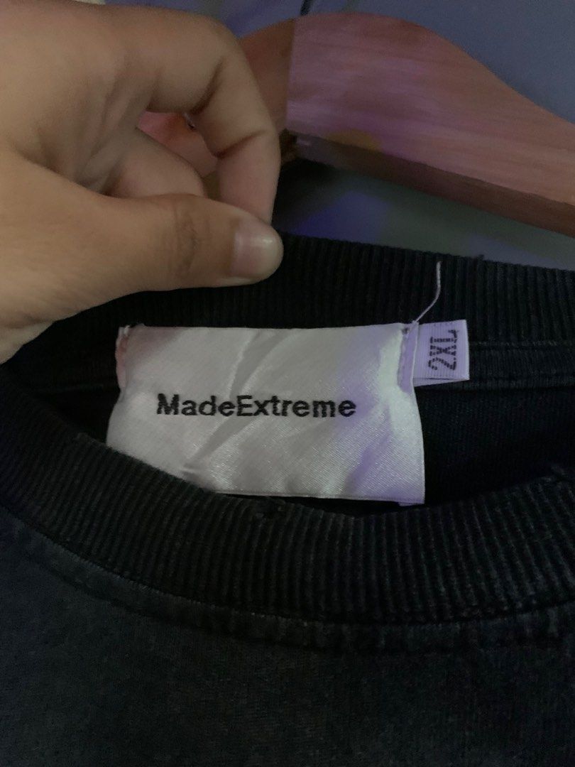 MADE EXTREME KOBE GRAPHICS (Category: Tshirts & Polo Shirts ) located in Manila. Submitted by asmanguera (Listing ID 1371779683, Image 3). Description: 25 by 32.5 No issue Distressed Design .