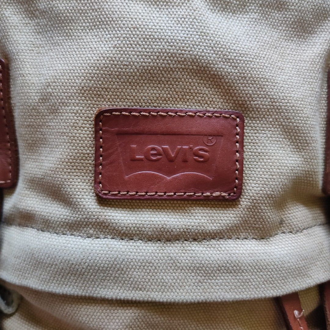 NEW DROP‼️ORIGINAL LEVI'S STRAUSS| Daypack Backpack - Khaki (Category: Backpacks) located in Cebu City. Submitted by denimholic (Listing ID 1371742276, Image 3). Description: 💼Authentic Preloved Levis Strauss Backpack ▫️STYLE : BACKPACK ▫️SIZE : LARGE ▫️COLOR|MATERIAL : Khaki Brown, Canvas w/ leather strap **pm for more pics / details. thanks.