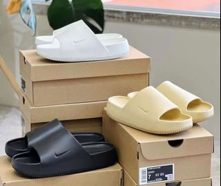 nike clam slide