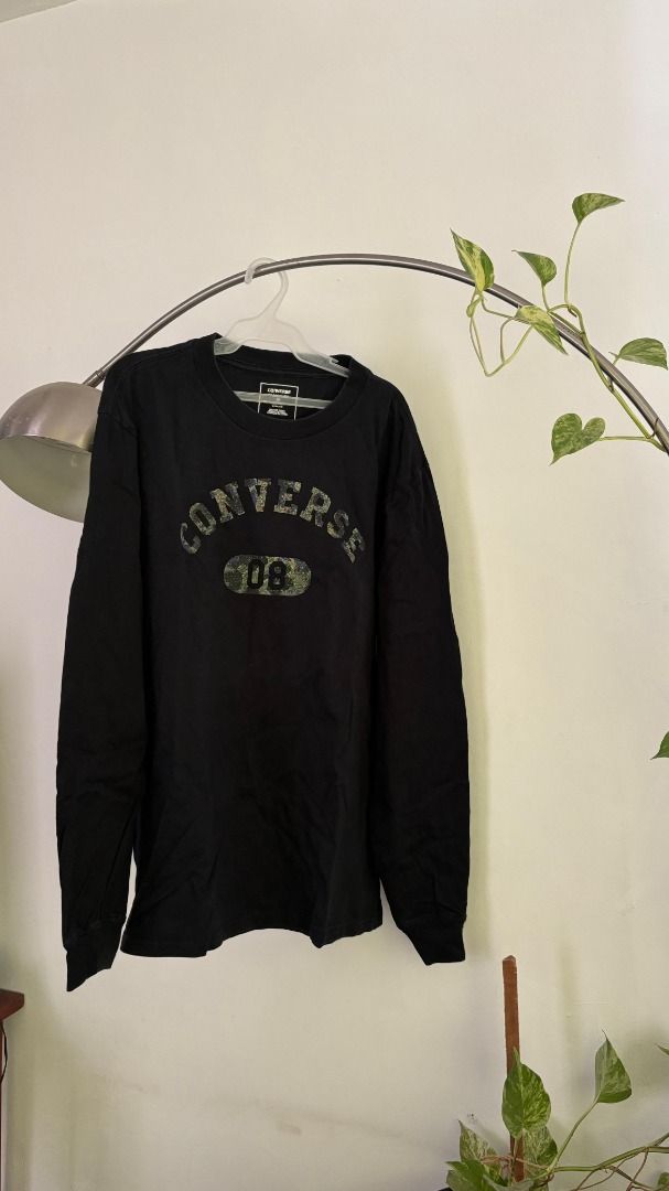 Original Converse Black Sweater Long Sleeves (Category: Coats, Jackets and Outerwear) located in Manila. Submitted by cocxlee (Listing ID 1371852024, Image 1). Description: payo! shipping options (shouldered by buyer): - j&t - lalamove - moveit lighting and camera angle might change the actual item, so please manage your expectations! you may message me for pictures or videos of the item!.