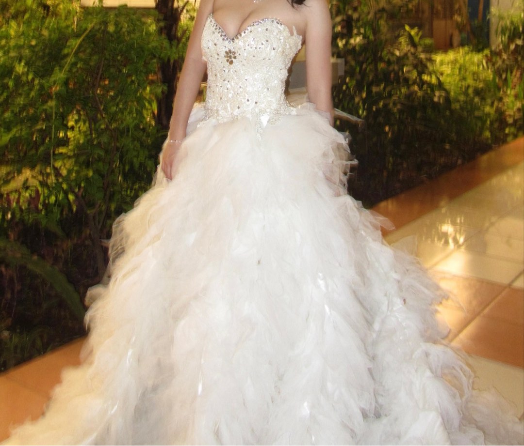 RENT PROM WEDDING DRESS (DIJUAL JUGA), Fesyen Wanita, Pakaian