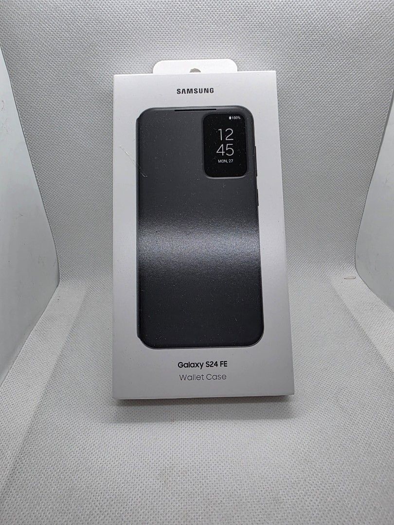 Samsung galaxy case for s24 FE (Category: Cases & Sleeves) located in Las Pinas. Submitted by jhered (Listing ID 1371795968, Image 1). Description: Sale Brandnew Original Sealed Sale for 1300 Las pinas area.
