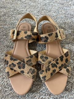 (Category: ) located in . Submitted by amraluckett (Listing ID 1371747903, Image 1). Description: .