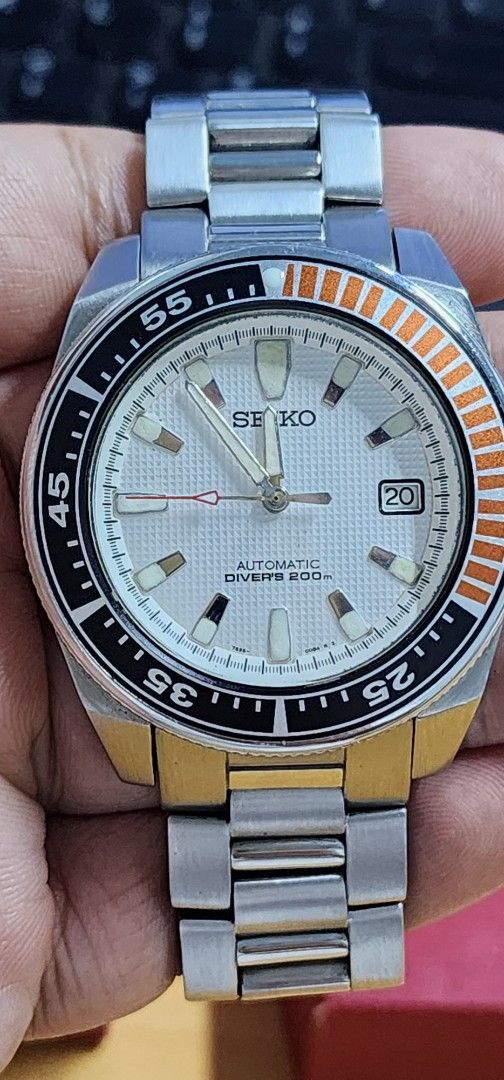 SEIKO 1ST GEN. SAMURAI (Category: Men's Watches) located in Taguig. Submitted by masterbert (Listing ID 1371784914, Image 1). Description: FOR SALE / TRADE WATCH AND GENERIC BOX ONLY SLIGHTLY NEGOTIABLE.