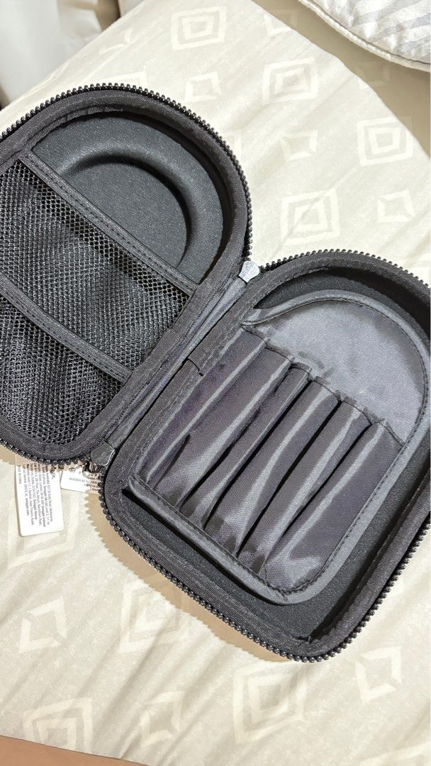 Smiggle Rainbow Hardtop Double Up pencil Case (Category: Stationery & School Supplies) located in Antipolo. Submitted by msjavier (Listing ID 1371757269, Image 3). Description: Bought in singapore smiggle store. Brandnew 100% original .