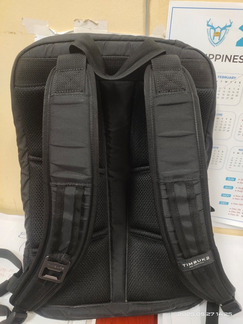 Timbuk2 Q 1.0 backpack 26L (Category: Backpacks) located in Mabalacat. Submitted by jhong_2027 (Listing ID 1371812565, Image 2). Description: for sale timbuk2 Q 1.0 backpack 26L. color black no issue. meetup or shipping Lbc Cop, j&t location Mabalacat City, Pampanga.