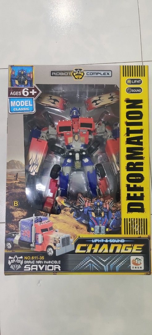 Transformers (Category: Toy Figures) located in Singapore. Submitted by ben945 (Listing ID 1371864287, Image 3). Description: .