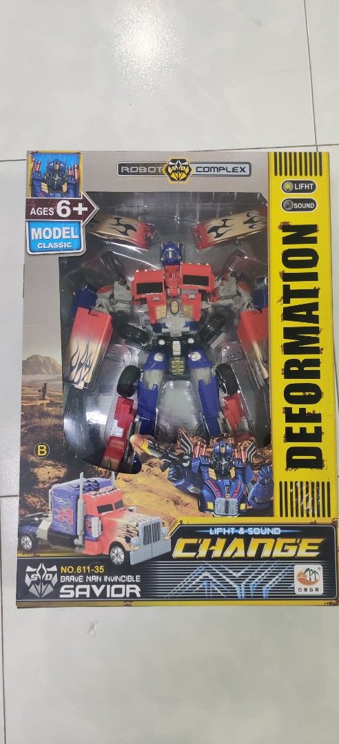 Transformers (Category: Toy Figures) located in Singapore. Submitted by ben945 (Listing ID 1371864287, Image 1). Description: .