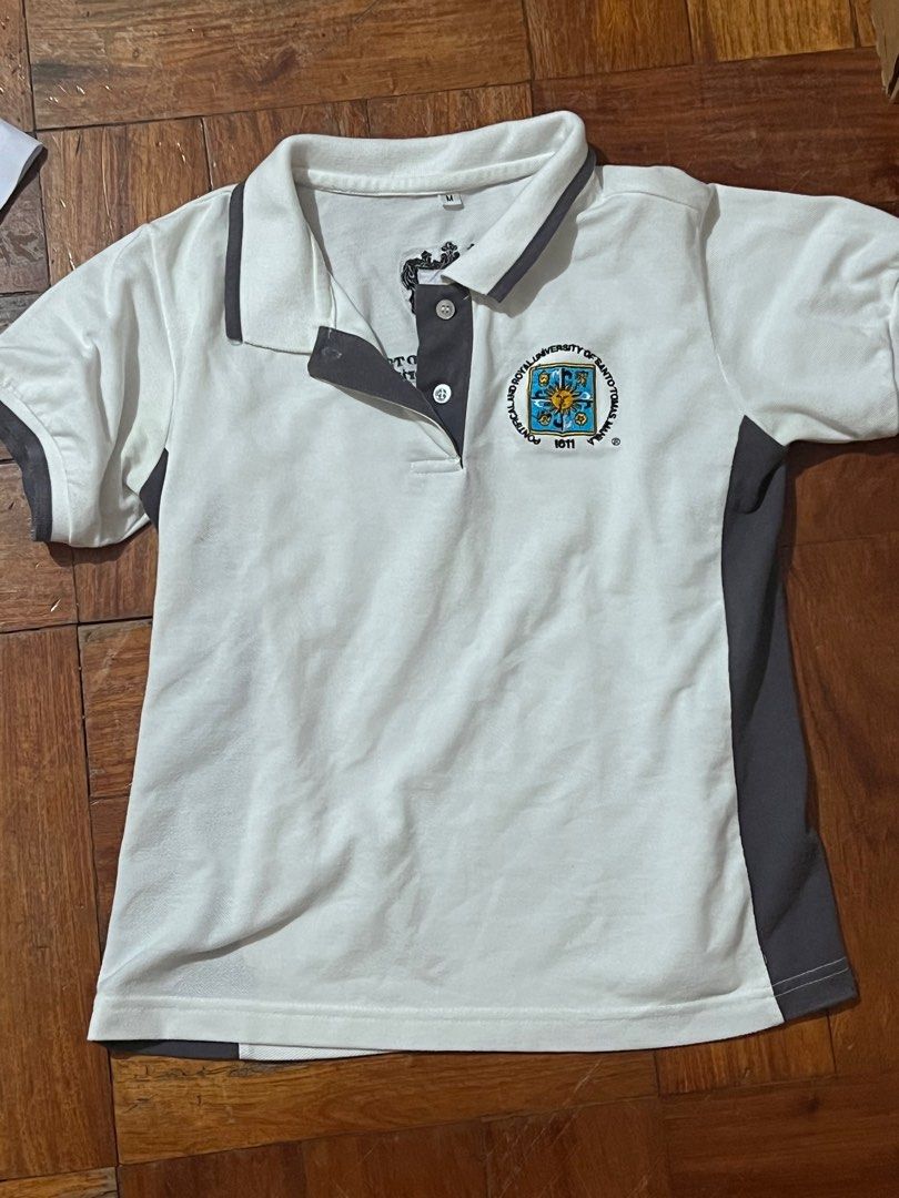 UST - ENGINEERING UNIFORM (Category: Blouses) located in Manila. Submitted by luna.11 (Listing ID 1367931835, Image 1). Description: Type B - medium .