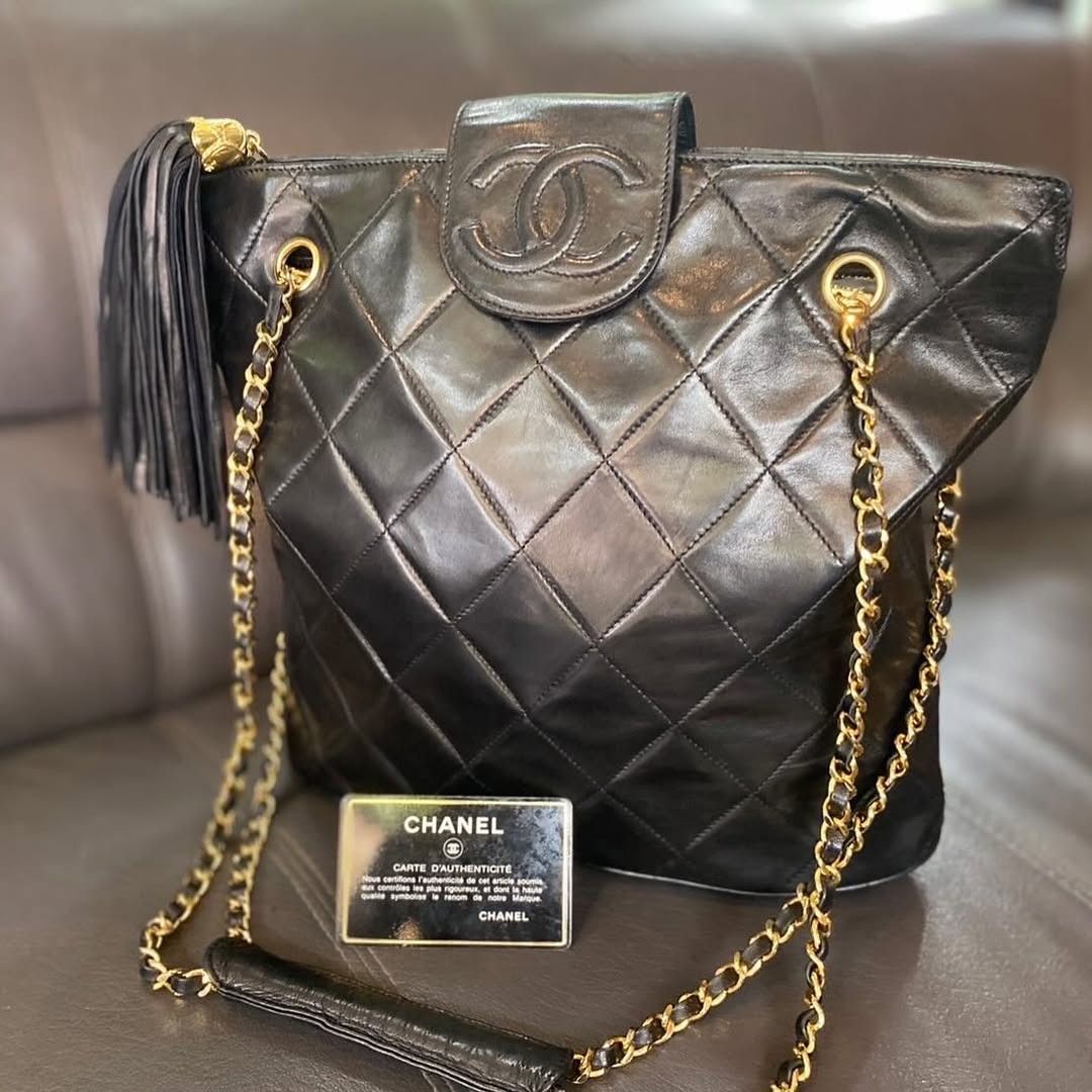 Vintage Chanel Clutch Bag Vintage Chanel CC Chain Shoulder, Barang