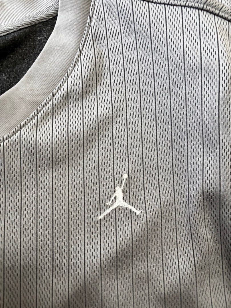 Vintage Jordan Jersey (Category: Tshirts & Polo Shirts ) located in Angeles City. Submitted by jaypee2317 (Listing ID 1371816728, Image 3). Description: Jordan jersey sz 3xl W-28 L-32 Pampanga area +sf.