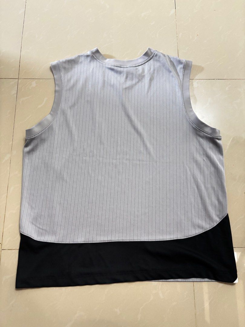 Vintage Jordan Jersey (Category: Tshirts & Polo Shirts ) located in Angeles City. Submitted by jaypee2317 (Listing ID 1371816728, Image 2). Description: Jordan jersey sz 3xl W-28 L-32 Pampanga area +sf.