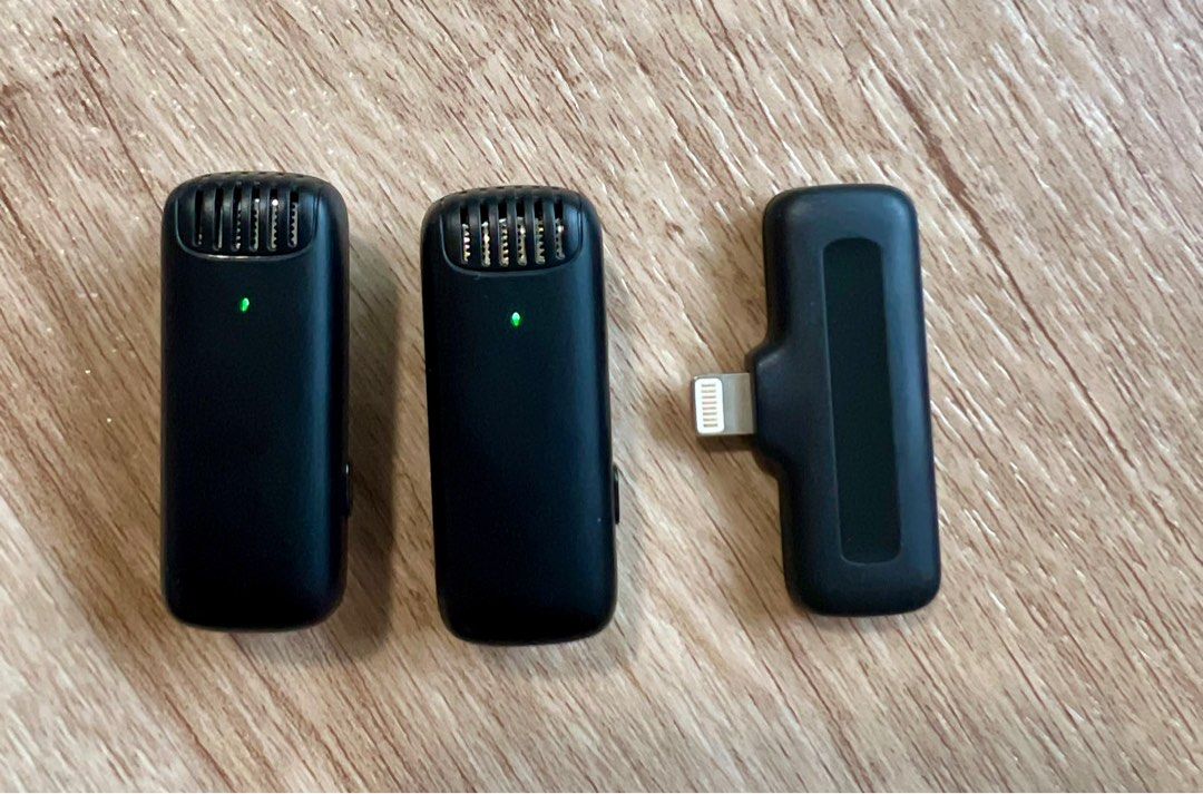 Wireless portable microphone (lightning) (read description)63233072901890113