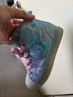 (Category: ) located in . Submitted by pineapplegirl (Listing ID 1366923790, Image 1). Description: .